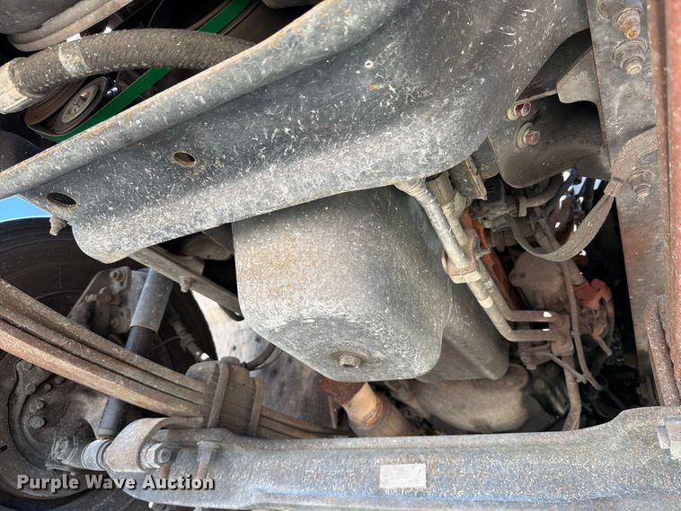 image for item YA3648 2018 Hino box truck