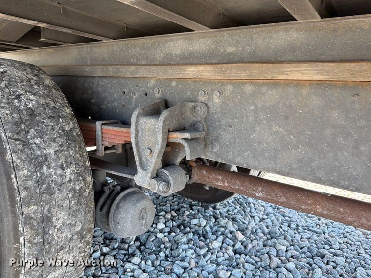 image for item YA3648 2018 Hino box truck