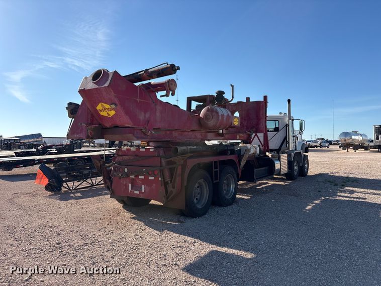 image for item YA3661 2013 Mack GU713 drilling rig truck
