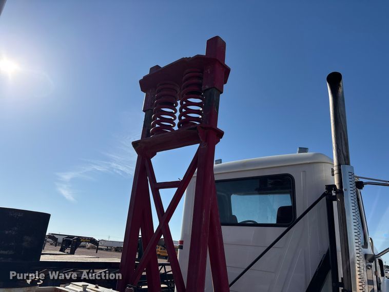 image for item YA3661 2013 Mack GU713 drilling rig truck