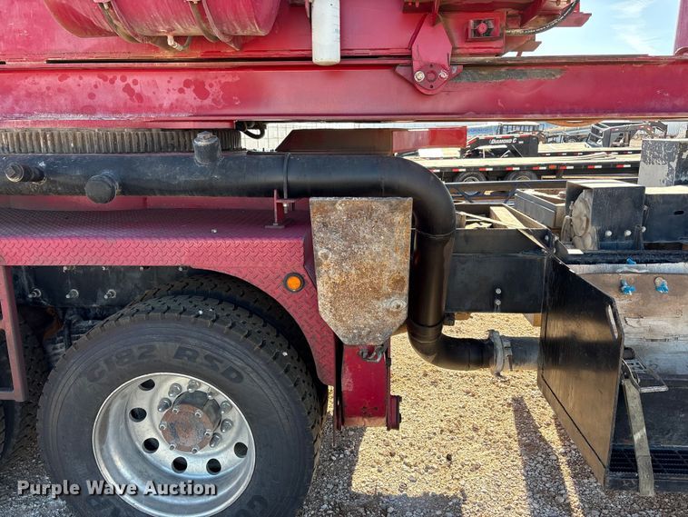 image for item YA3661 2013 Mack GU713 drilling rig truck