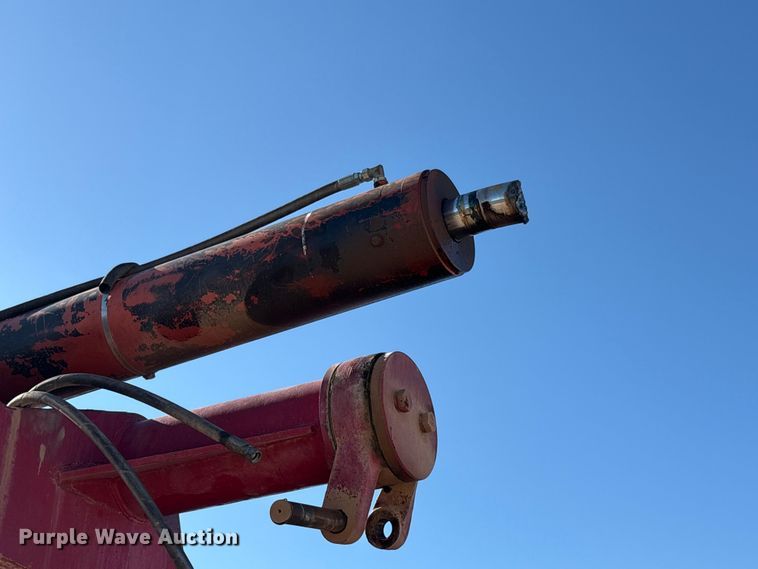 image for item YA3661 2013 Mack GU713 drilling rig truck