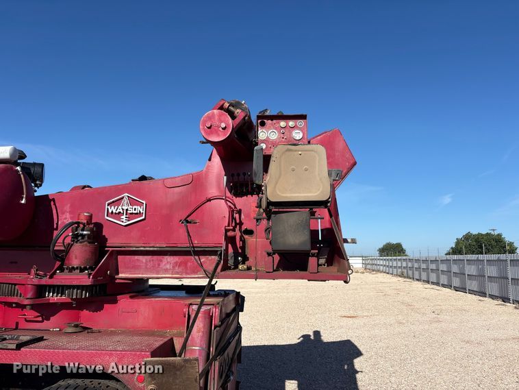 image for item YA3661 2013 Mack GU713 drilling rig truck