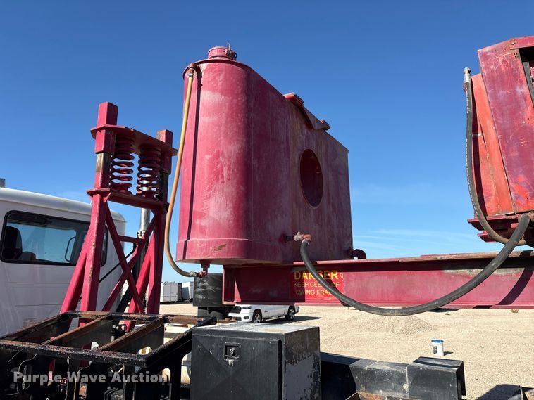 image for item YA3661 2013 Mack GU713 drilling rig truck