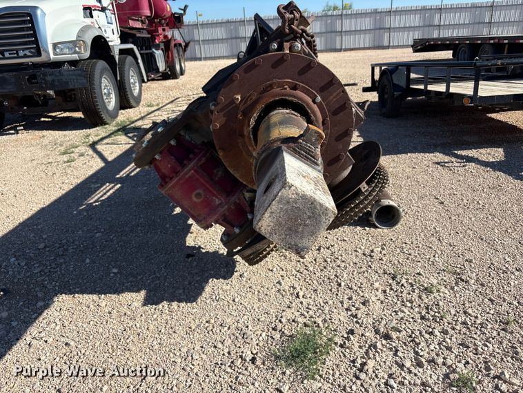 image for item YA3661 2013 Mack GU713 drilling rig truck