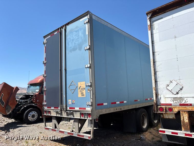image for item YA3757 2015 Wabash dry van trailer