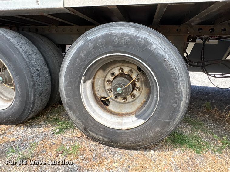 image for item YA3757 2015 Wabash dry van trailer