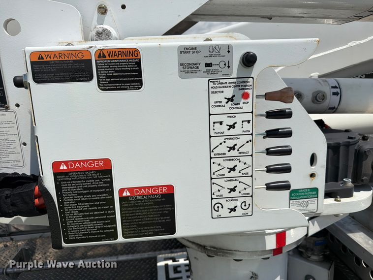 image for item YA3919 2022 RAM 5500HD bucket truck