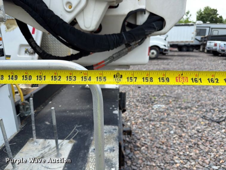 image for item YA3919 2022 RAM 5500HD bucket truck