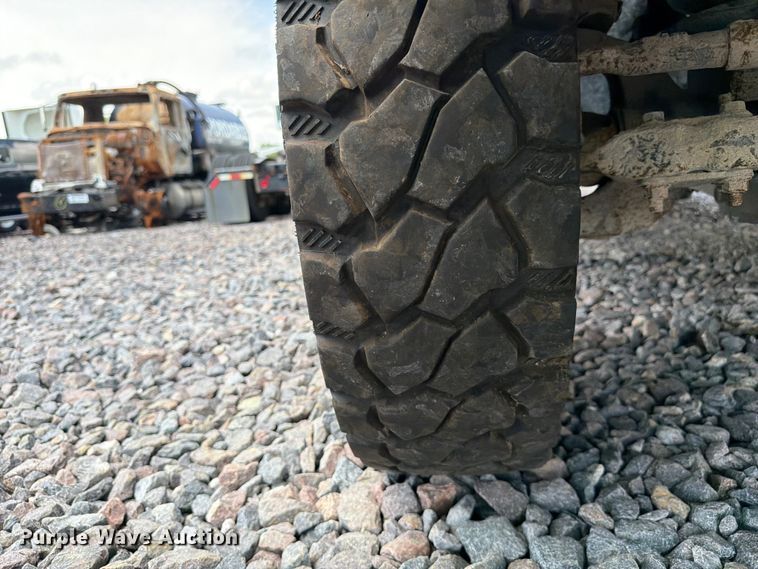 image for item YA3919 2022 RAM 5500HD bucket truck