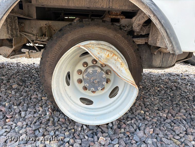 image for item YA3919 2022 RAM 5500HD bucket truck