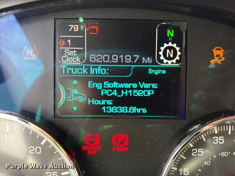 image for item YA3949 2020 Kenworth T680 semi truck