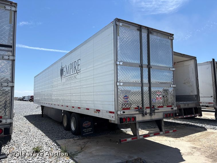 image for item YA3990 2020 Utility S-600 refrigerated van trailer