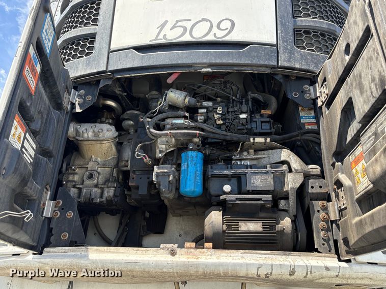 image for item YA3990 2020 Utility S-600 refrigerated van trailer