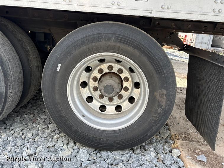 image for item YA3990 2020 Utility S-600 refrigerated van trailer