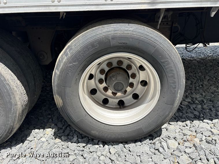 image for item YA3990 2020 Utility S-600 refrigerated van trailer