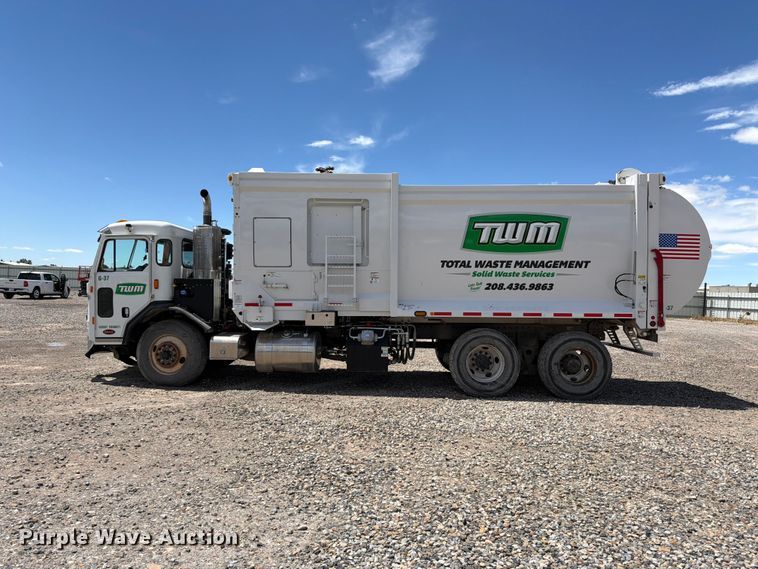 2026 Peterbilt 520