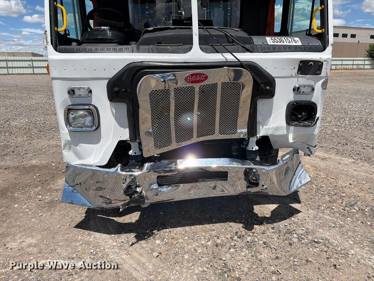 2026 Peterbilt 520