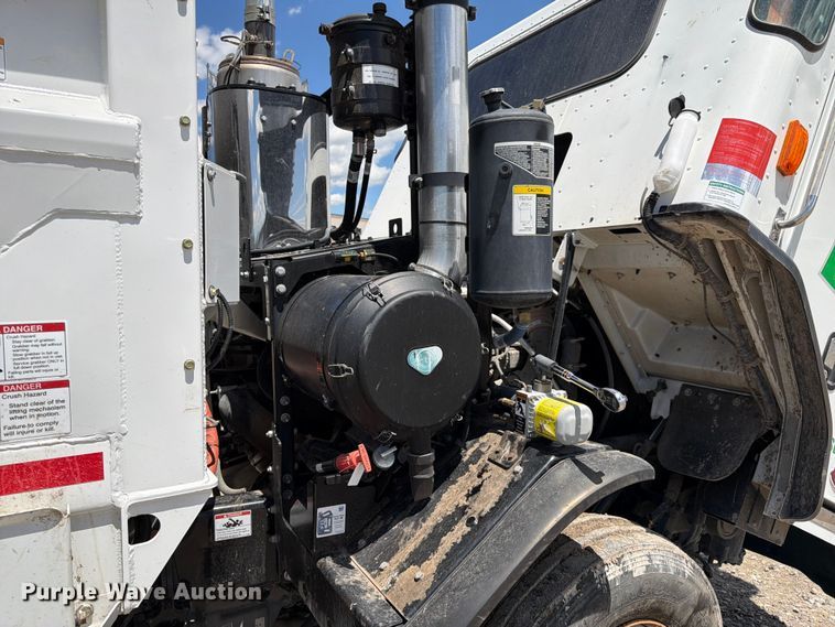 2026 Peterbilt 520