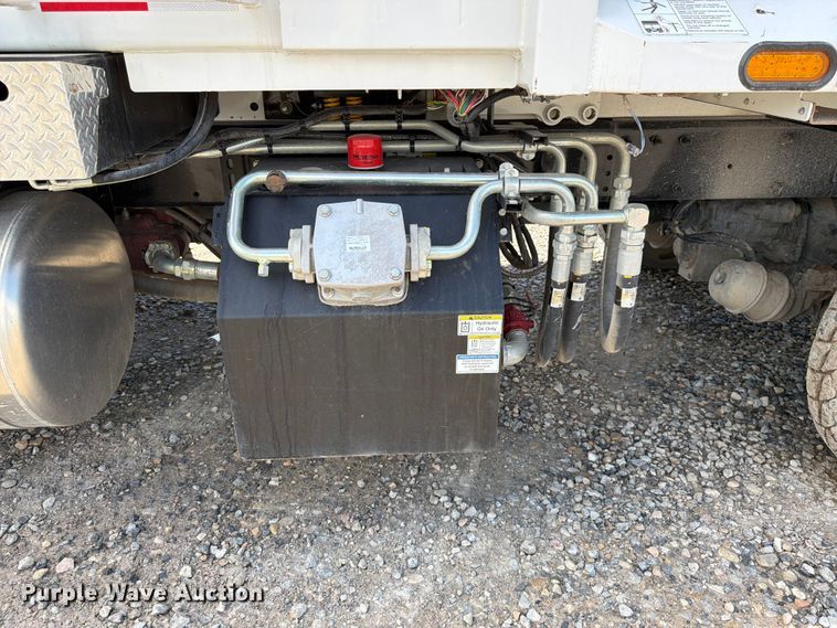 2026 Peterbilt 520