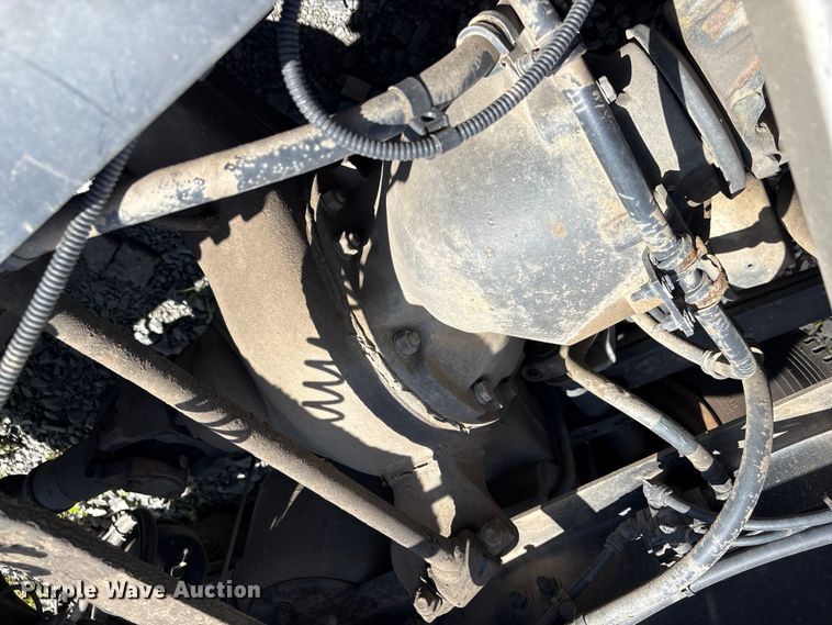 image for item YA4048 2021 Western Star 4900 semi truck