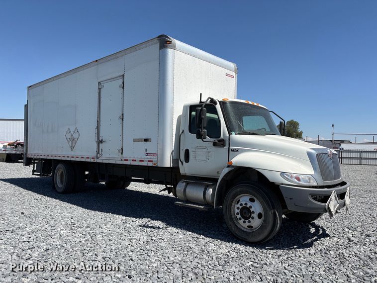 image for item YA4063 2020 International MV607 box truck