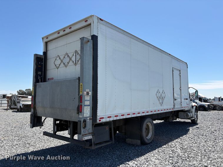 image for item YA4063 2020 International MV607 box truck
