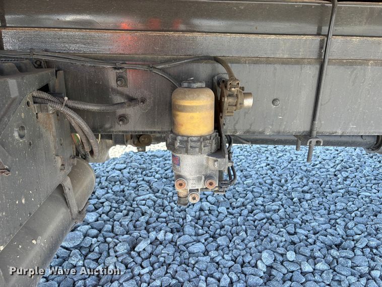 image for item YA4063 2020 International MV607 box truck