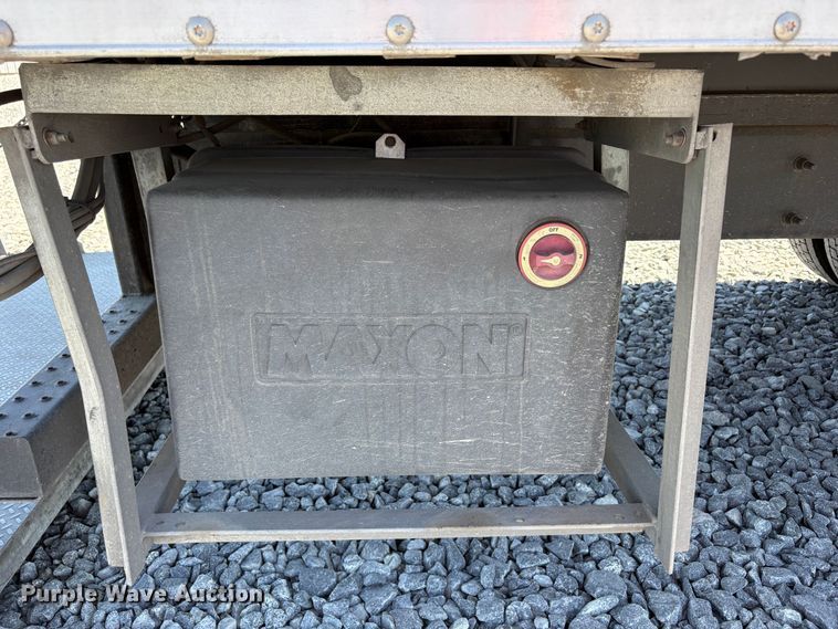 image for item YA4063 2020 International MV607 box truck