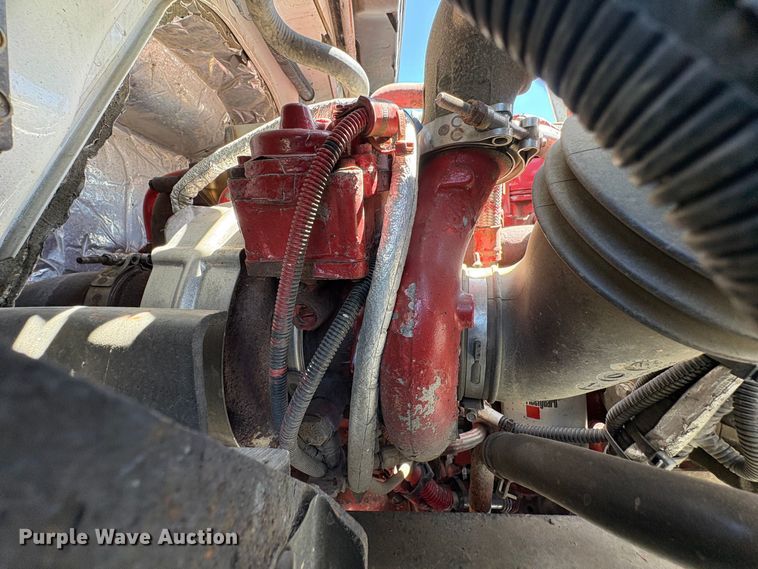 image for item YA4063 2020 International MV607 box truck