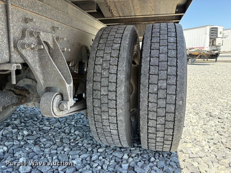 image for item YA4063 2020 International MV607 box truck