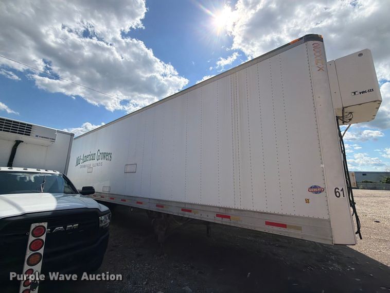 image for item YA4117 2001 Utility VS2RX dry van trailer