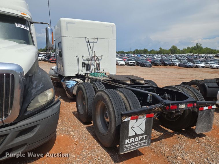 image for item YA4148 2023 Peterbilt 567 semi truck