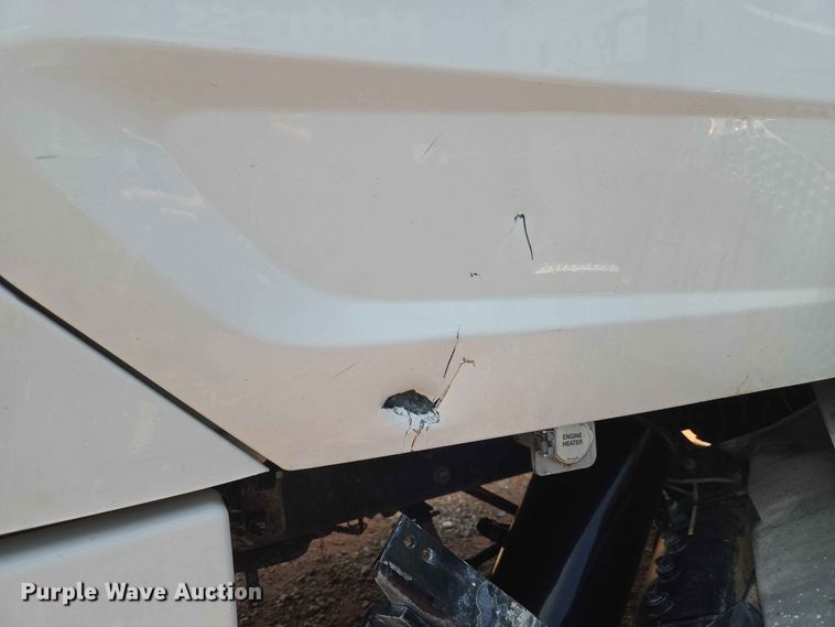 image for item YA4148 2023 Peterbilt 567 semi truck