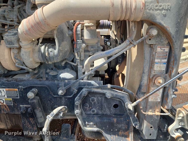 image for item YA4148 2023 Peterbilt 567 semi truck