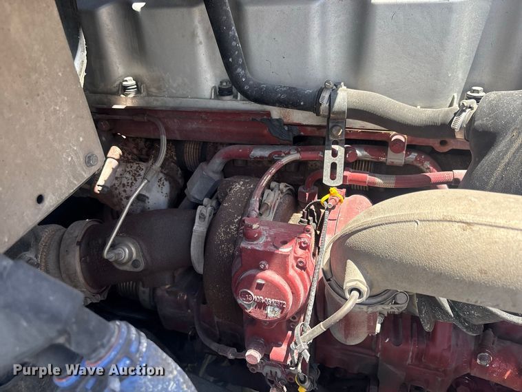 image for item YA4208 2017 Mack CXU613 semi truck