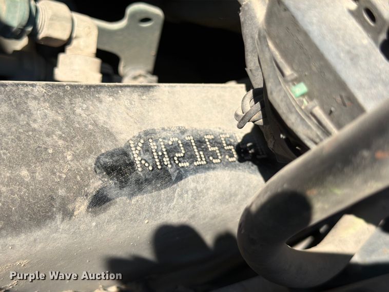 image for item YA4214 2019 Volvo VNL semi truck