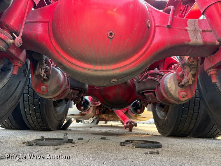 image for item YA4301 2021 Peterbilt 389 semi truck