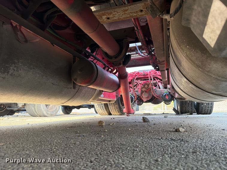 image for item YA4301 2021 Peterbilt 389 semi truck