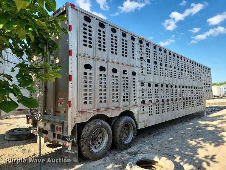 image for item YA4339 2010 Wilson PSDCL 402 livestock trailer