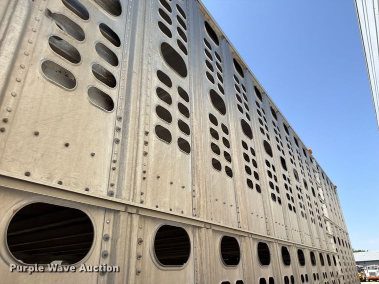 image for item YA4339 2010 Wilson PSDCL 402 livestock trailer
