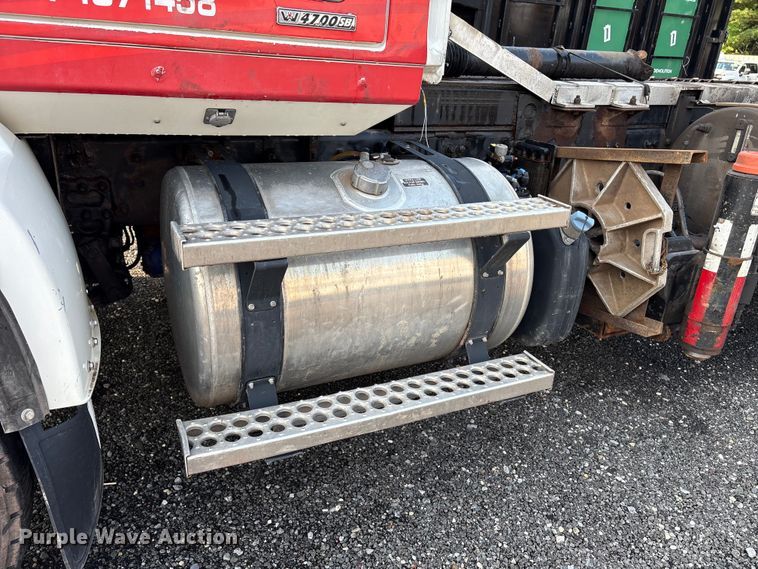 image for item YA4445 2017 Western Star 4700 crane truck
