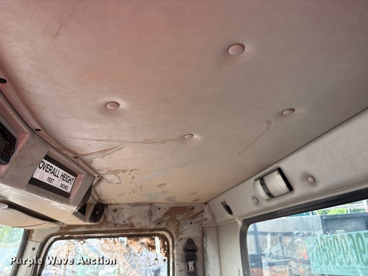 image for item YA4445 2017 Western Star 4700 crane truck