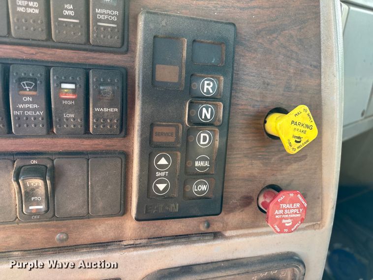 image for item YA4445 2017 Western Star 4700 crane truck