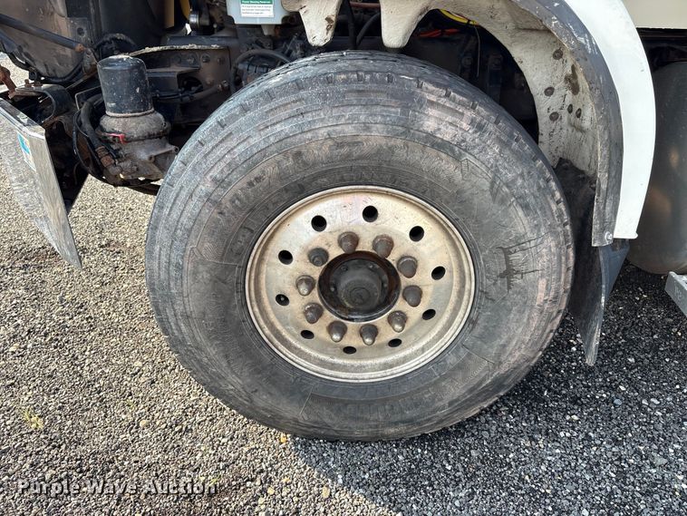 image for item YA4445 2017 Western Star 4700 crane truck