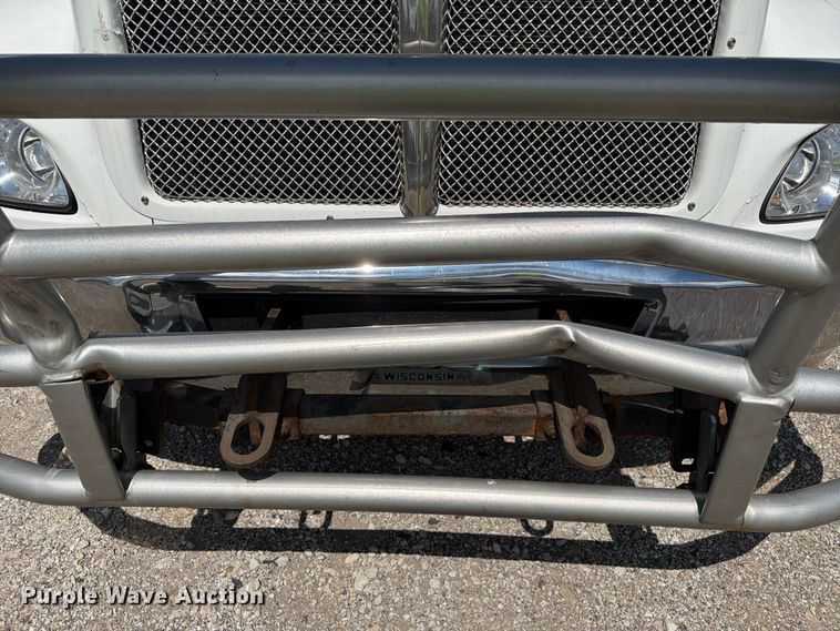 image for item YA4505 2021 Kenworth T3 Series box truck
