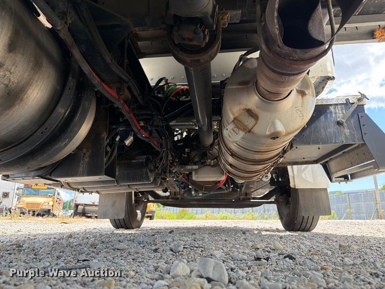 image for item YA4505 2021 Kenworth T3 Series box truck