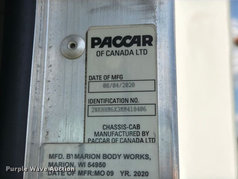 image for item YA4505 2021 Kenworth T3 Series box truck