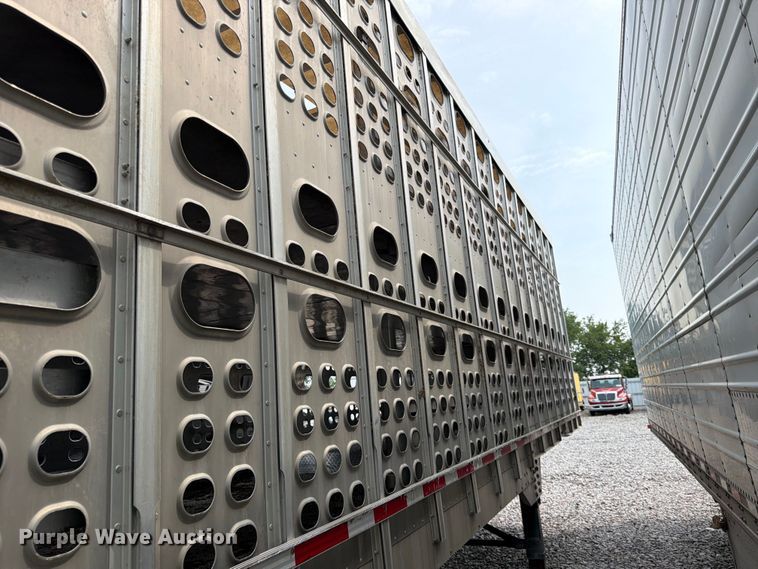 image for item YA4569 2016 EBY Trans Pork livestock trailer