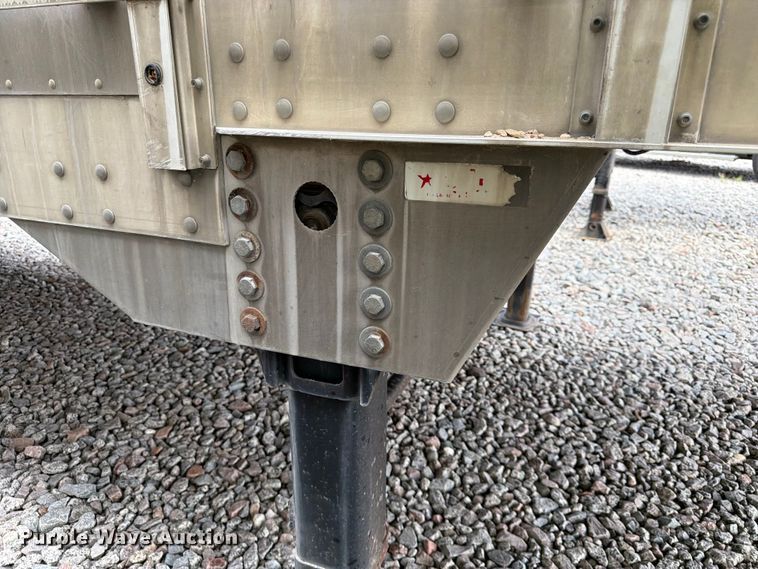 image for item YA4569 2016 EBY Trans Pork livestock trailer